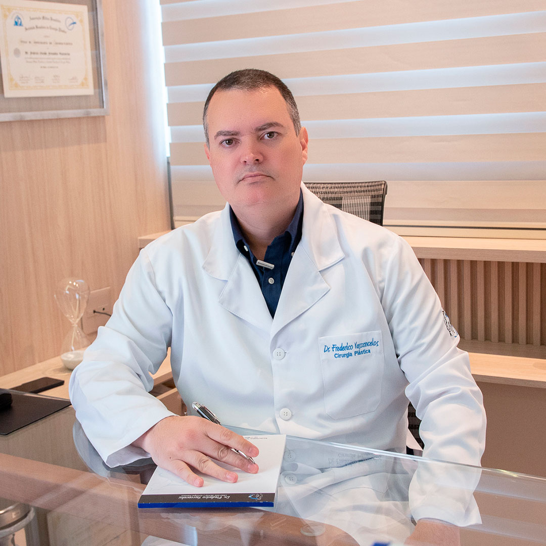 Antes e Depois da Mastopexia: transformando confiança e autoestima